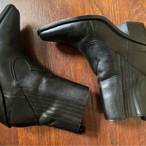 Tory Burch Western Boots Black - Picture 3 of 6